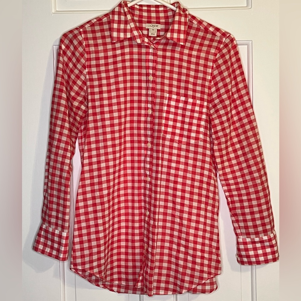 J.Crew lightweight gingham button down. Fits XS/S
